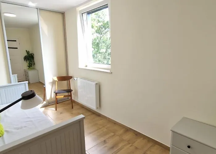 Z 2 Sypialniami I 2 Lazienkami *